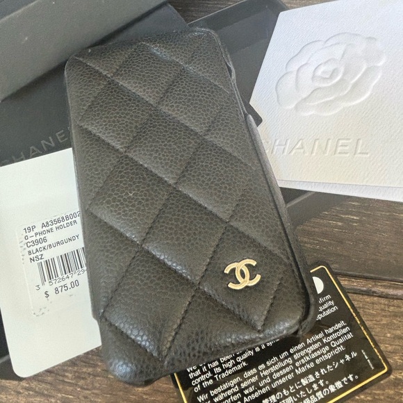 Chanel I Phone Case Cover Quilted Caviar Black - Picture 3 of 9